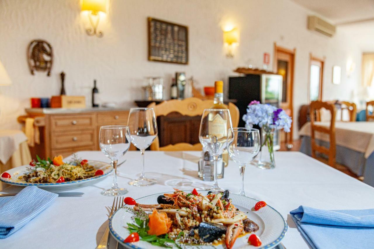Hotel San Trano Luogosanto Ngoại thất bức ảnh