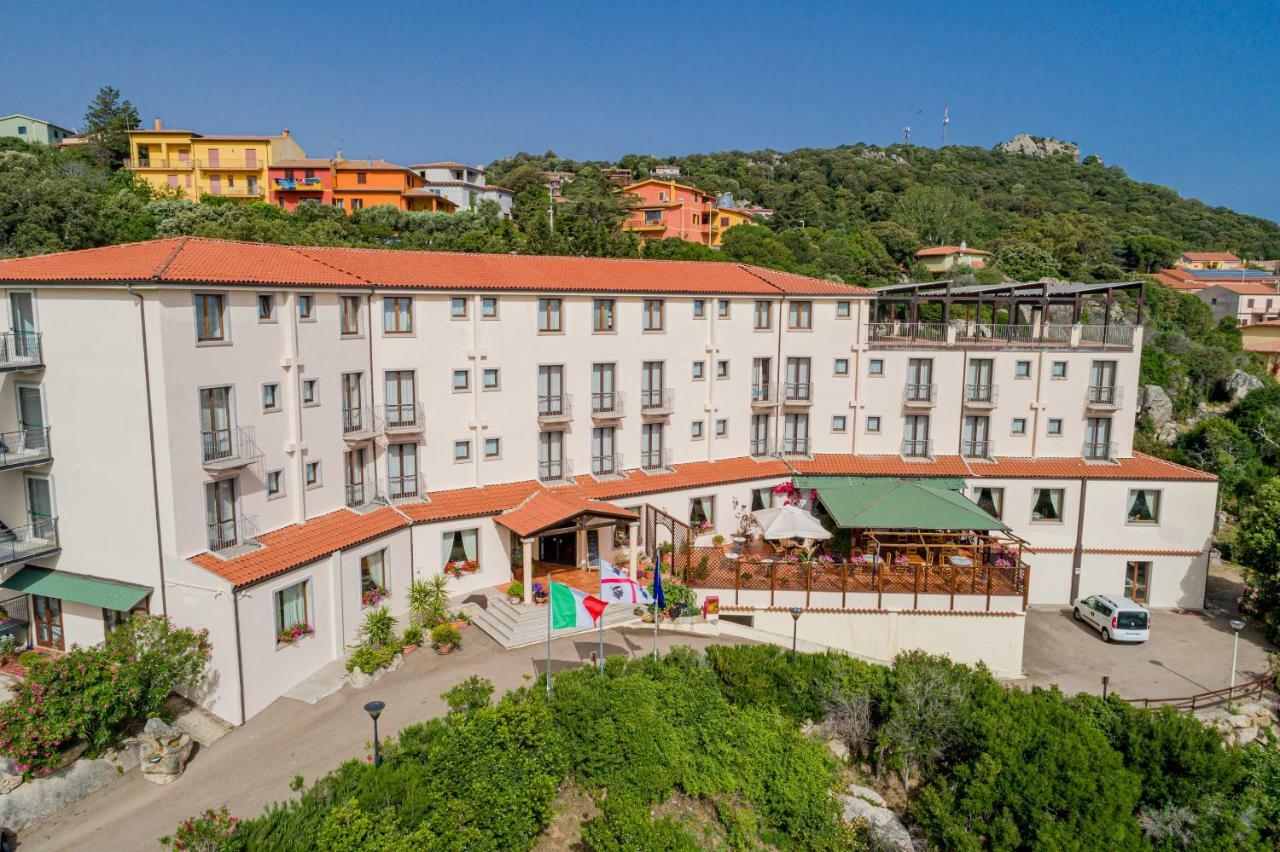 Hotel San Trano Luogosanto Ngoại thất bức ảnh