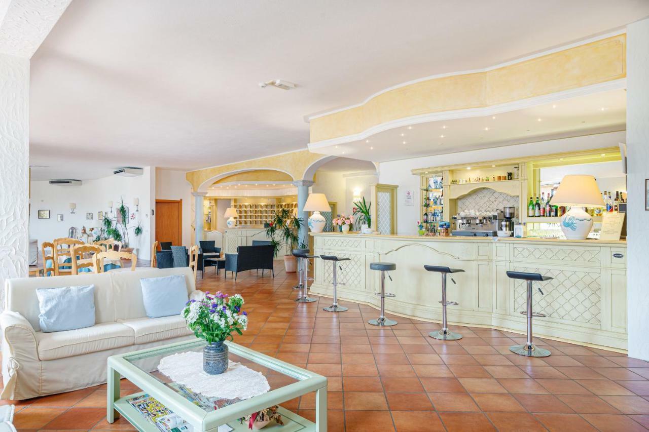 Hotel San Trano Luogosanto Ngoại thất bức ảnh