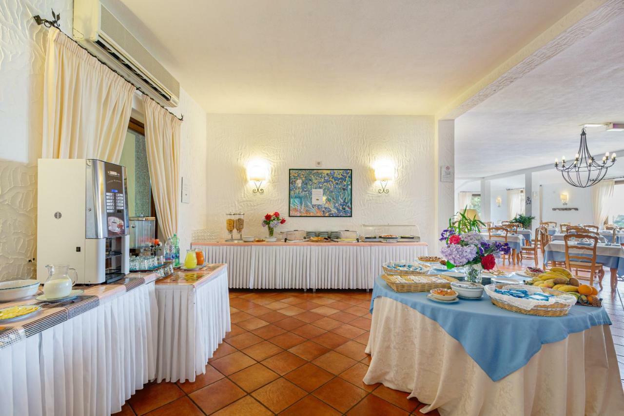 Hotel San Trano Luogosanto Ngoại thất bức ảnh