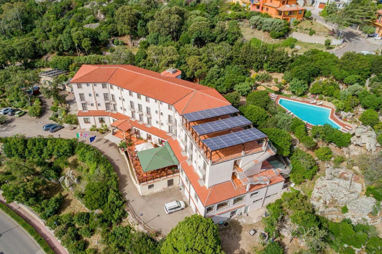 Hotel San Trano Luogosanto Ngoại thất bức ảnh